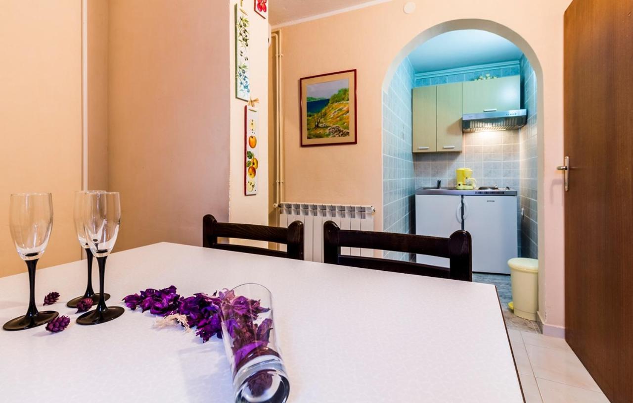 Istriensonne - Apartments Lucano メドゥリン エクステリア 写真